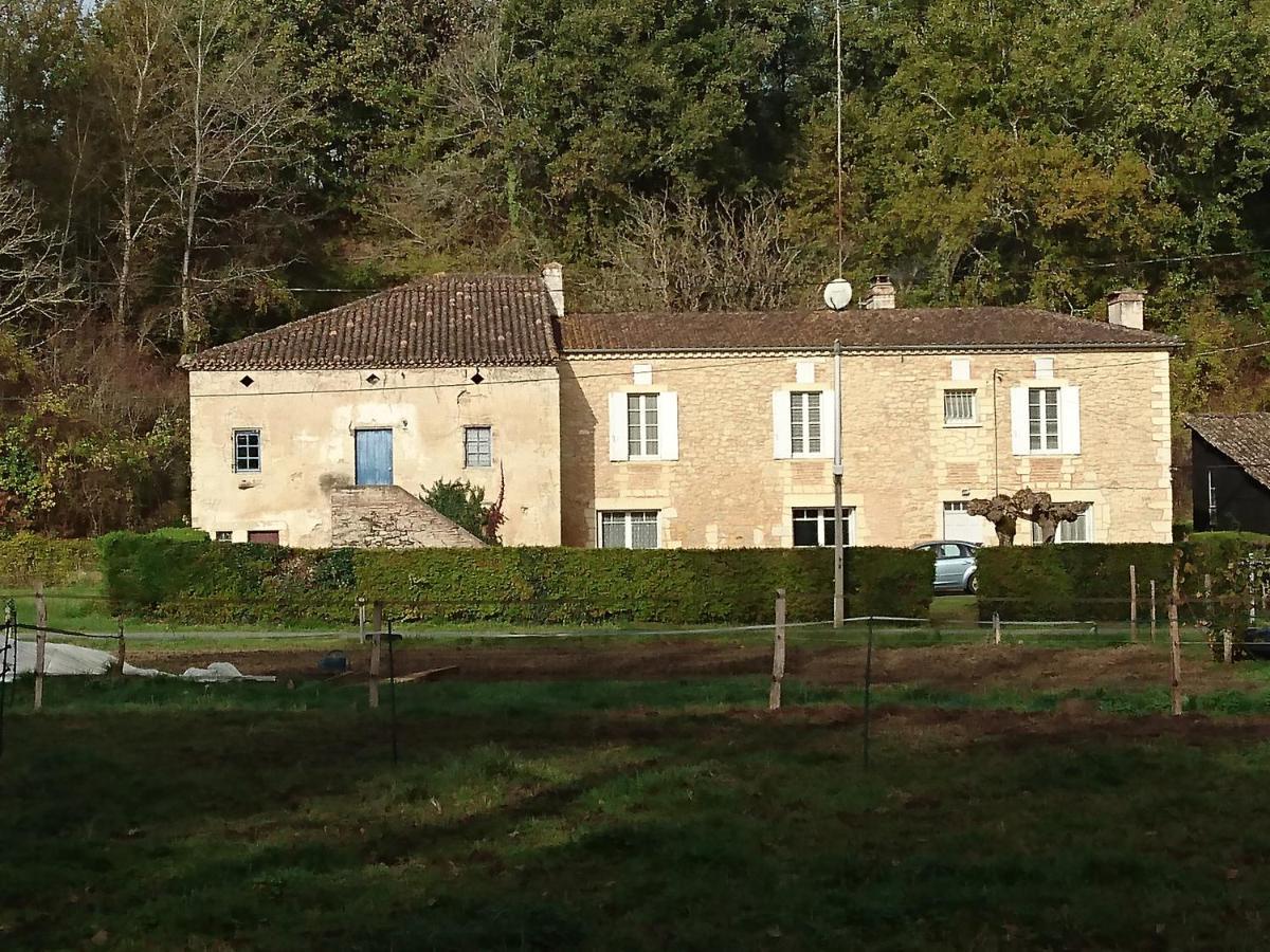 Aux Vieux Fours Bed & Breakfast Noaillac Bagian luar foto