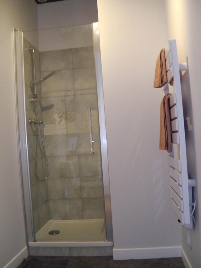 Aux Vieux Fours Bed & Breakfast Noaillac Bagian luar foto